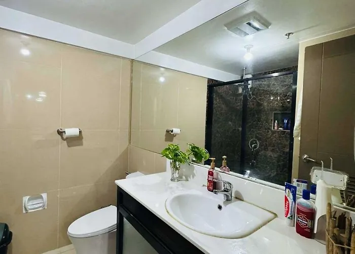 Hotel Oyo 1171 Raja Alea Residences 3*